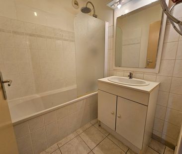 Location Appartement 3 pièces 71m² BESANCON 25000 - Photo 3