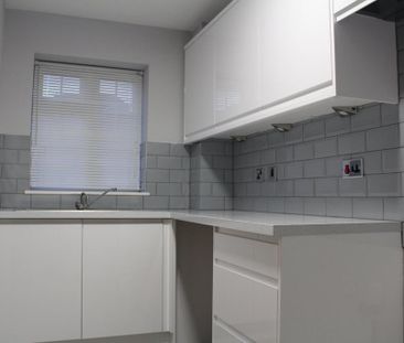 1 bedroom terraced house to rent - Photo 3