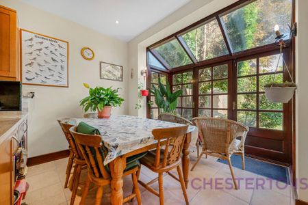 5 bedroom detached house to rent - Photo 5