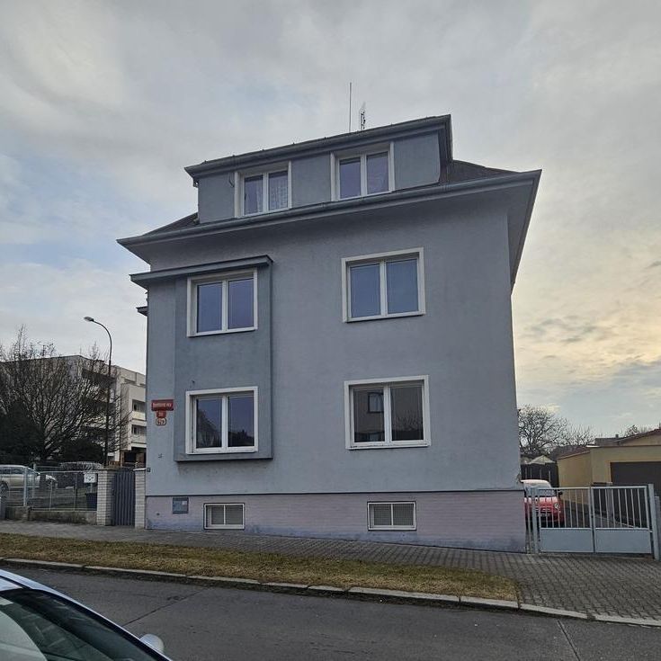 Pronájem bytu pokoj 20 m2 - Photo 1
