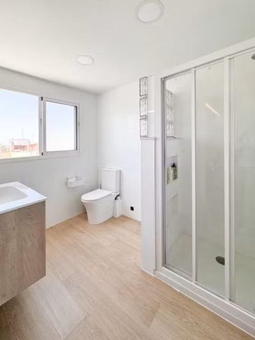 Avinguda del Cid, Valencia, Valencian Community 46018 - Foto 2