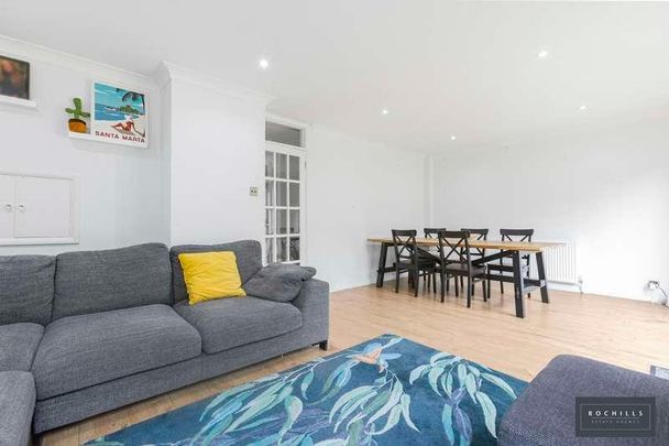 Field Common Lane, Walton-on-thames, Surrey, KT12 - Photo 1