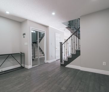 For Lease - 10 Virtues Avenue Unit# Upper, Brampton, Ontario - Photo 2