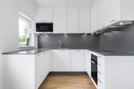 Fiskarnas Gata 174, Brandbergen - Photo 3