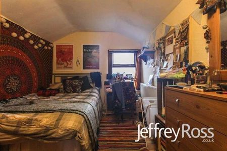 Thesiger Street, Cathays, CF24 - Photo 3