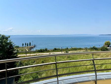 Vue sur le lac - Photo 4