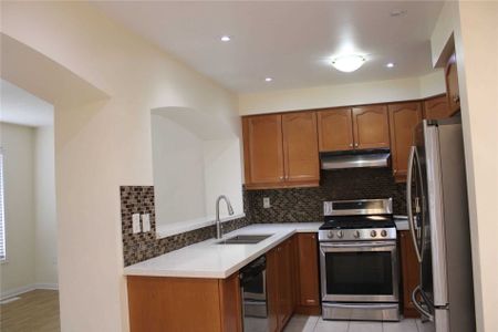 For Lease - 112 Hummingbird Drive, Toronto, Ontario - Photo 3