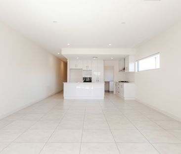 56A Barker Avenue, Flinders Park SA 5025 - Townhouse For Rent | Domain - Photo 3