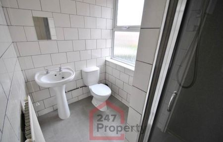 3 bedroom terraced house to rent - Photo 5