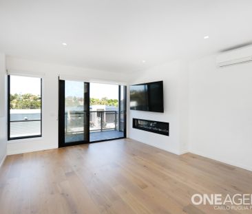 81 Wattlebird Court - Photo 2