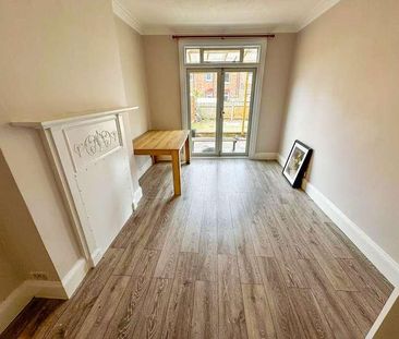 Westbrook Sumner Road, Harrow, HA1 - Photo 6