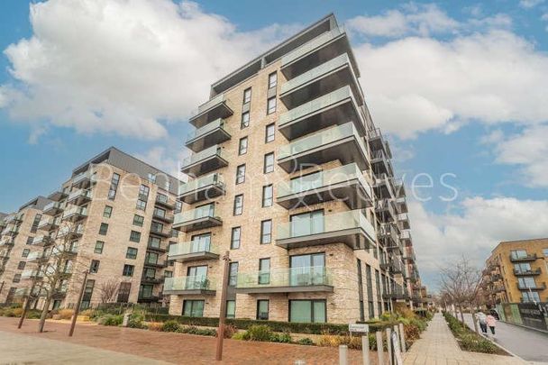 Accolade Avenue, Southall, UB1 - Photo 1