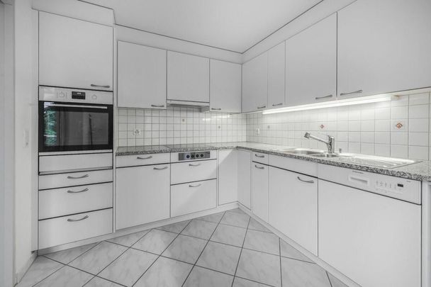 Moderne 3.5-Zimmer-Wohnung mit grossem Balkon in Münchwilen - hell, komfortabel & zentral - Foto 1