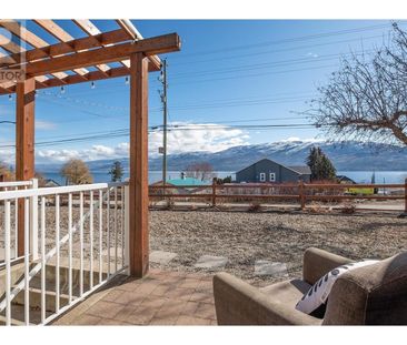 Lower suite – Picturesque Peachland! - Photo 3