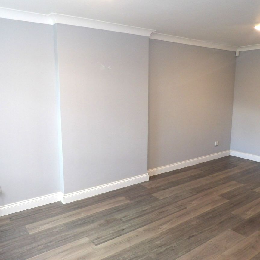 Kennington Grove,Edlington,Doncaster, DN12 - Photo 1