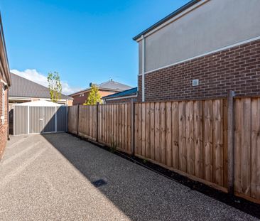 Thinking of selling? Contact our agent - Photo 6