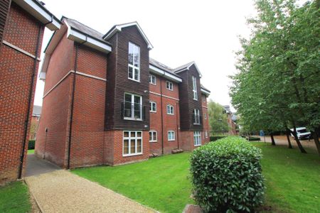 Wharf Way, Kings Langley, WD4 - Photo 2