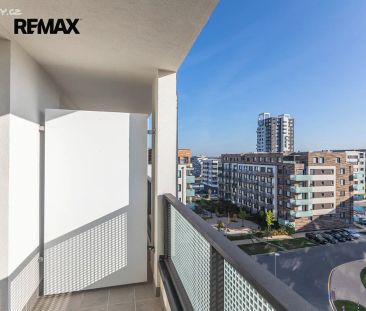 Pronájem bytu 1+kk 27 m² - Photo 1