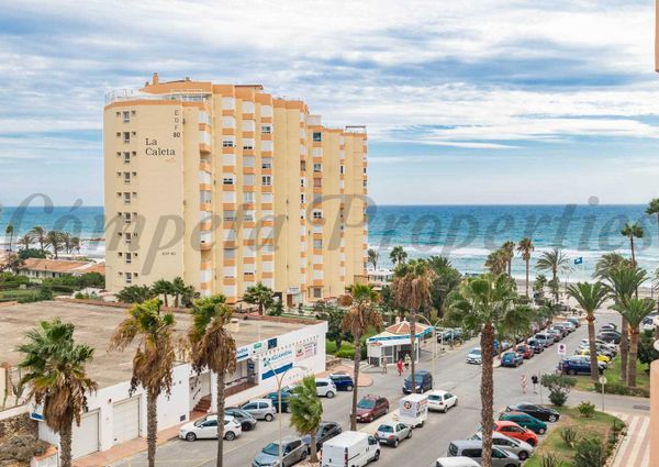 Apartment in Torrox-Costa, Front line of beach