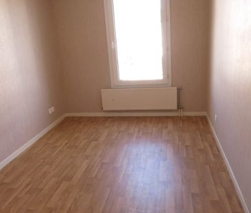 LOCATION APPARTEMENT T3, POITIERS, Breuil-Mingot-Saint-Eloi - Photo 2