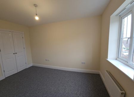 4 bedroom house to rent - Photo 2