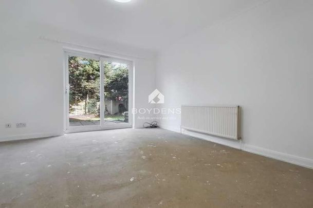 Warley Close, Braintree, CM7 - Photo 1