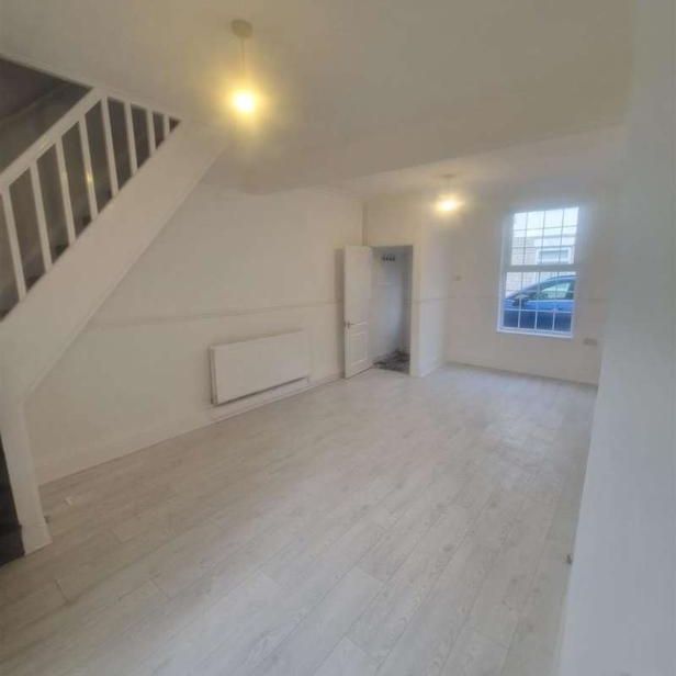 Beech Street, Liverpool, L20 - Photo 1