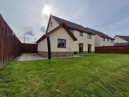 4 bedroom terraced house to rent - Photo 2