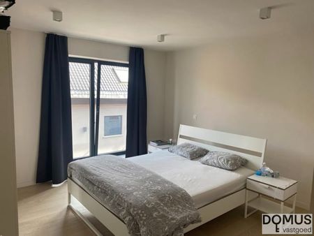 Appartement te huur - Foto 3