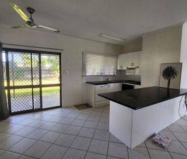 Trinity Beach - Photo 6