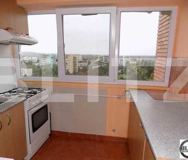 4 camere, 93 mp, mobilat modern, 3 balcoane, garaj, zona Interservisan - Photo 2