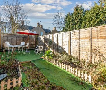 2 bedroom terraced house to rent - Photo 3