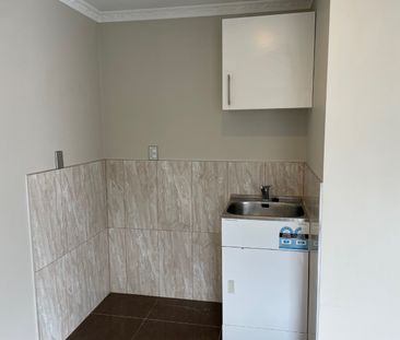 8a Tawa Crescent, Manurewa, Auckland - Photo 4