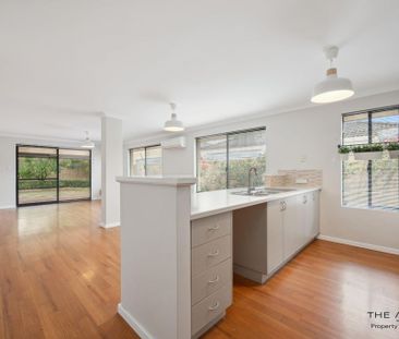 Light and bright 3 bedroom - Photo 5