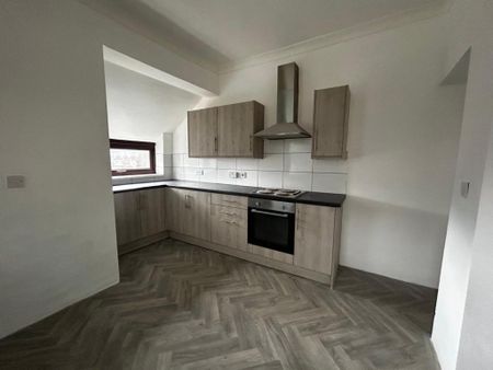3 bedroom terraced house to rent - Photo 4