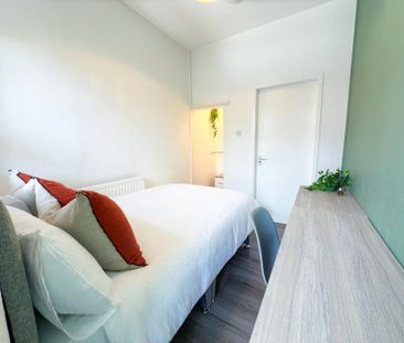 4 bedroom house to rent - Photo 3