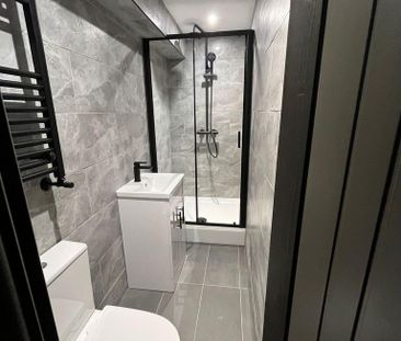 1 bedroom in a house share to rent - Photo 4