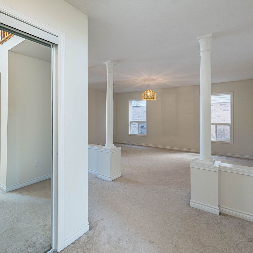 For Lease - 735 Karlsfeld Road, Waterloo, Ontario - Photo 1