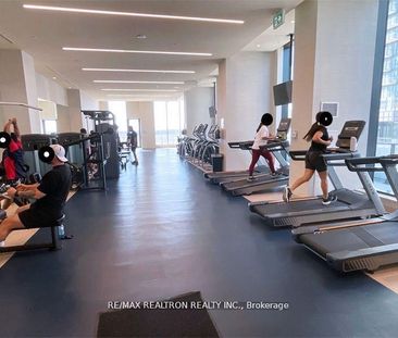 For Lease - 8960 Jane Street Unit# 326, Vaughan, Ontario - Photo 2