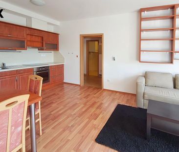 Pronájem bytu 2+kk v osobním vlastnictví 50 m², Kuřim - Fotografie 3