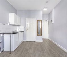 Coldharbour Lane, London, SW9 - Photo 6