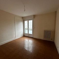 Appartement T3 à louer La Roche Sur Yon - 57 m² - Photo 1