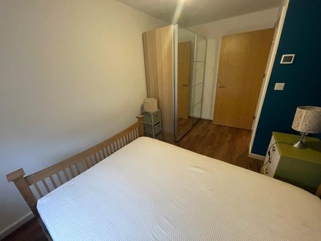 Maizey Road, Swindon - Photo 3