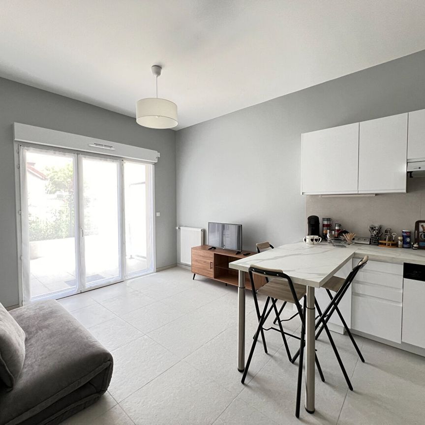 Location appartement 2 pièces, 42.64m², Drancy - Photo 1