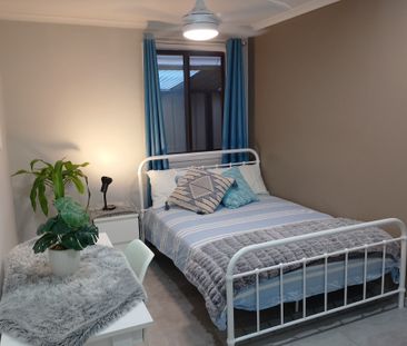 Minchinbury - Photo 4