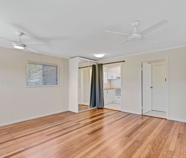 Studio-Style Retreat in the Heart of Nambour - Photo 3