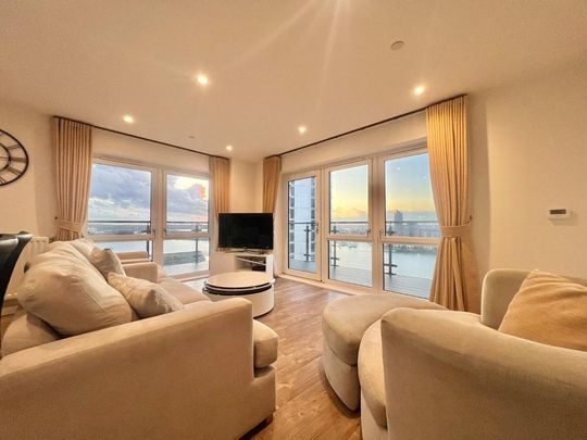 3 bedroom flat to rent - Photo 1