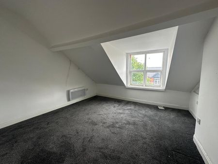 Narborough Road, LE3 2QR, Leicester - Photo 2