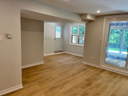 For Lease - 445 Prestwick Drive Unit# BSMT, Oshawa, Ontario - Photo 1