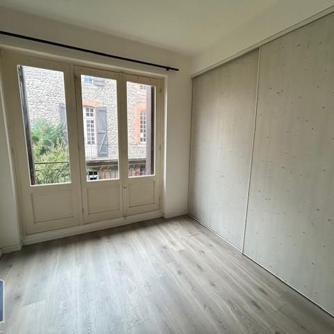 Location Appartement 2 pièces 40m² PAMIERS 09100 - Photo 1